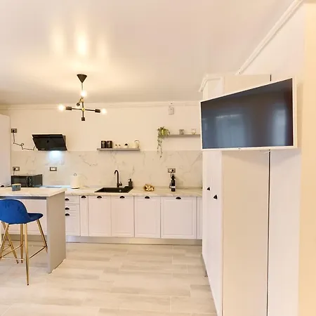 Apartment Infinity Luxury Studio - Nord10 By Alezzi Navodari