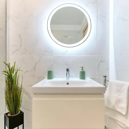 Infinity Luxury Studio - Nord10 By Alezzi Apartment